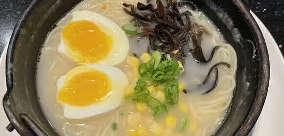 NEW: M5: Ramen with Chicken-flavored - Topping