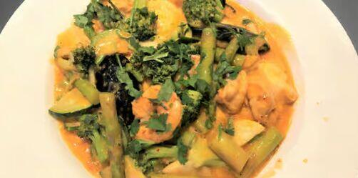 Thai Seafood Curry (Lunch)